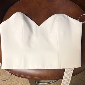Elegant White Strapless Top